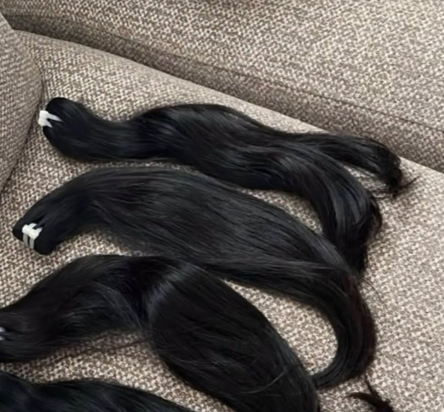 Lot de 4 bundles de mèches lisses — MALIA HAIR Conakry